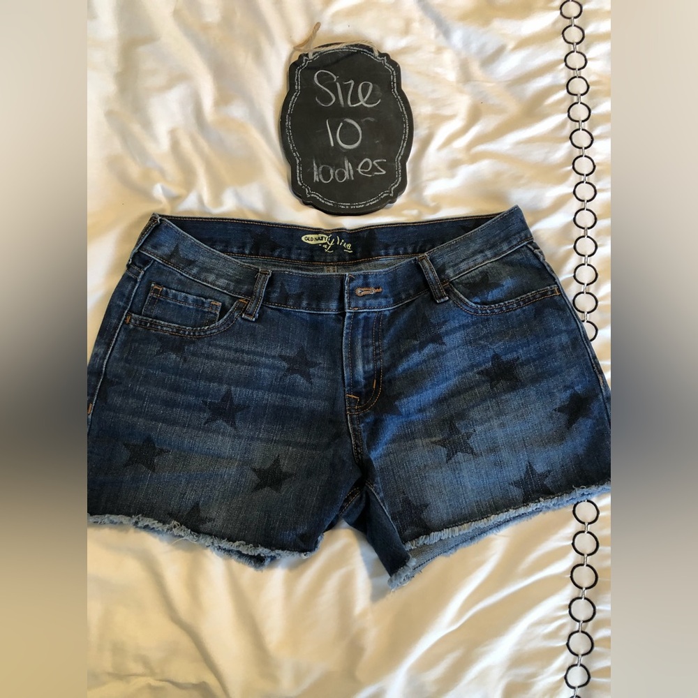 Old Navy Blue diva Star-Print Jean Shorts